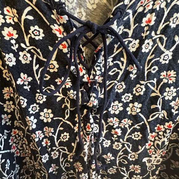 LOFT Floral Lace-Up Tank Top in Black with White and Red Design - Picture 3 of 5